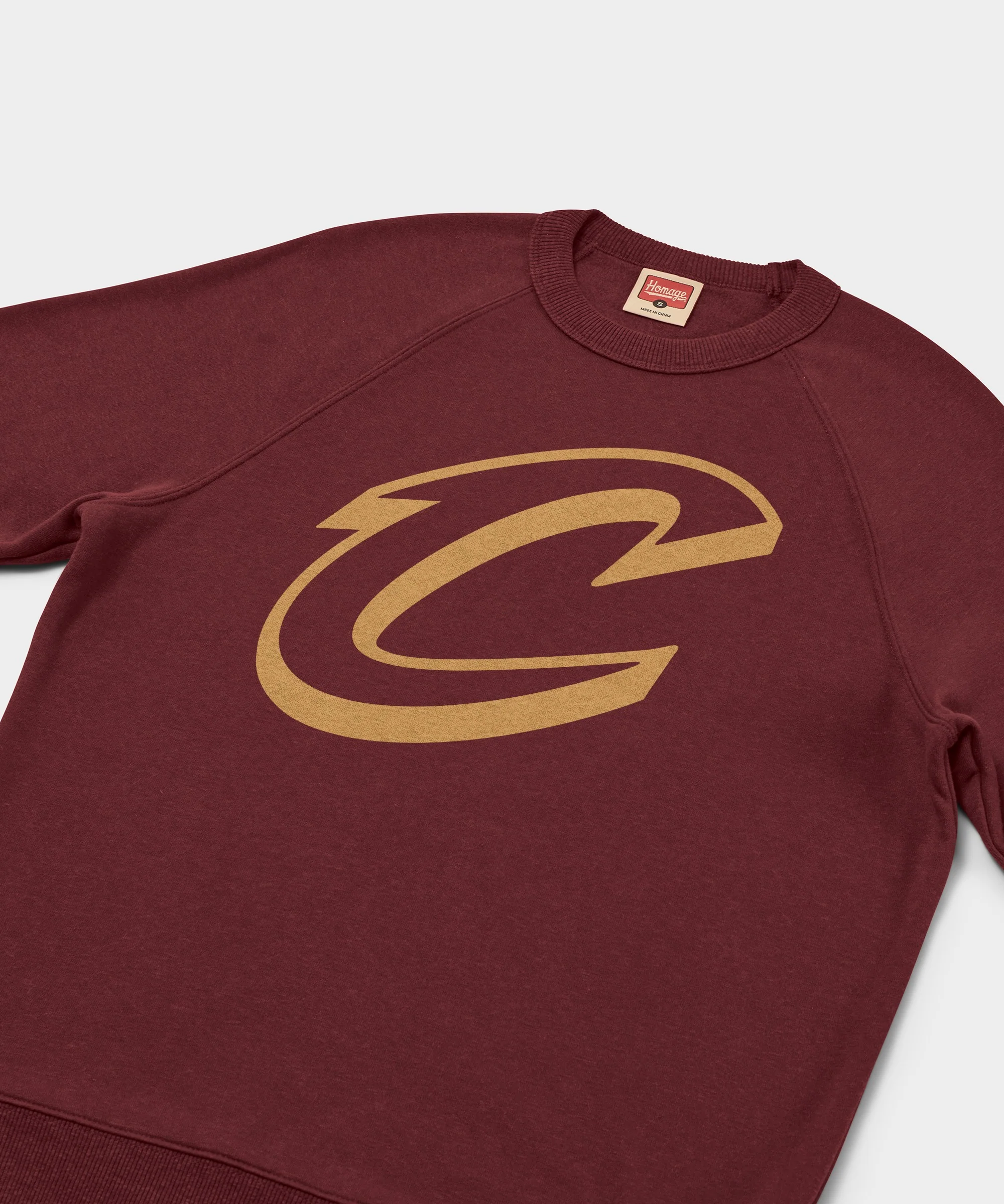 Cleveland Cavaliers Logo Crewneck - Image 4