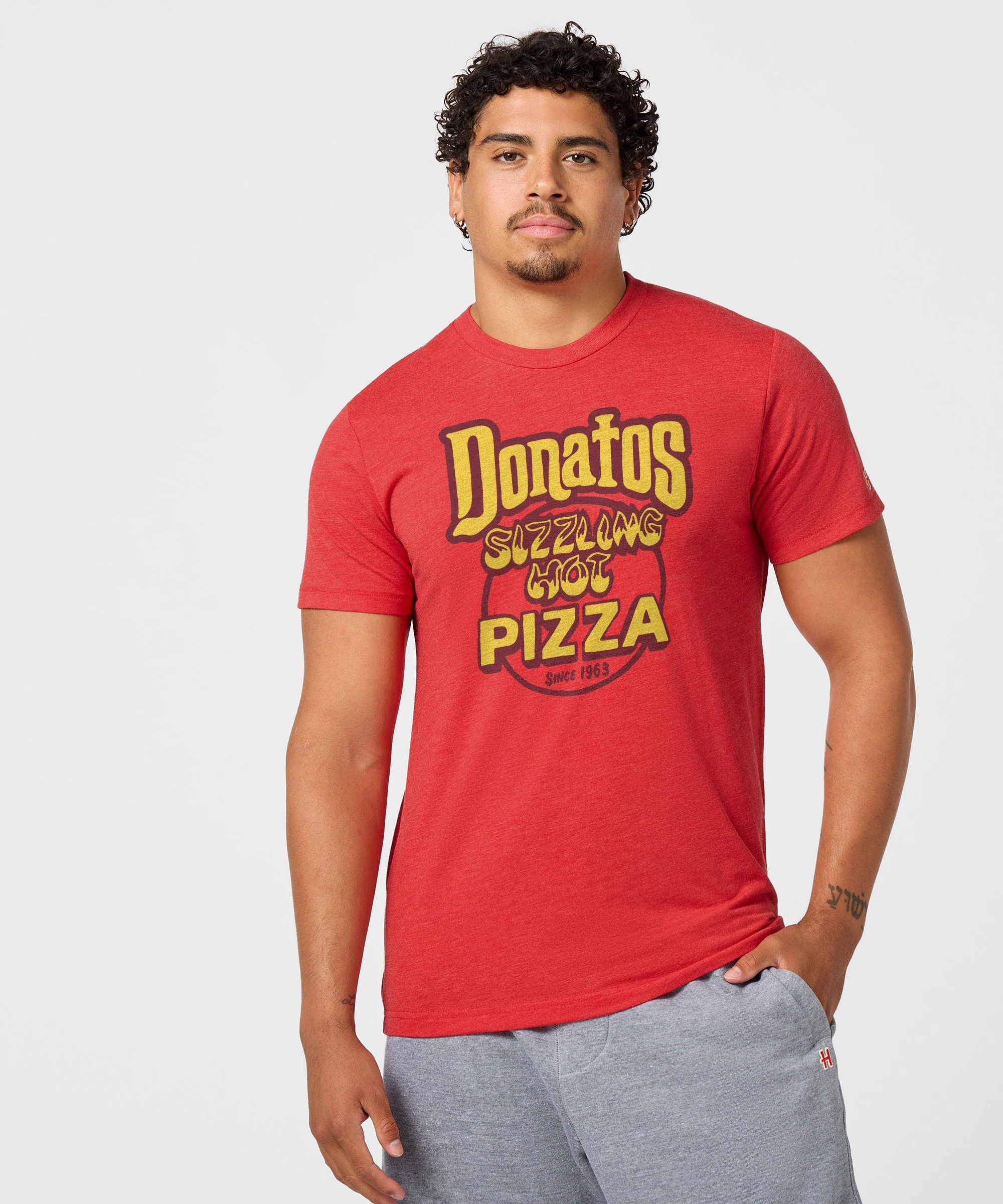 Donatos Sizzling Hot Pizza - Image 3
