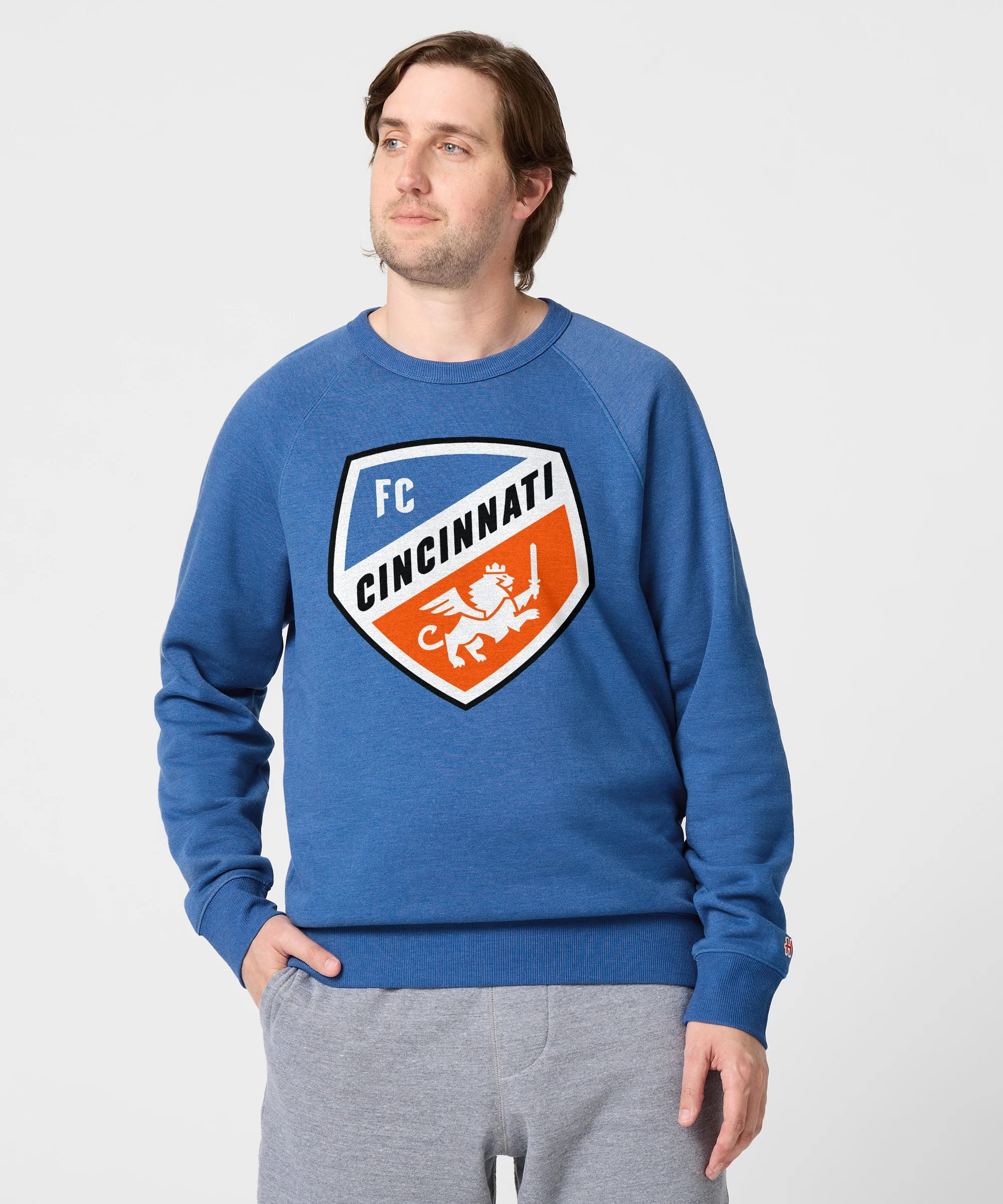 FC Cincinnati '19 Crewneck - Image 5