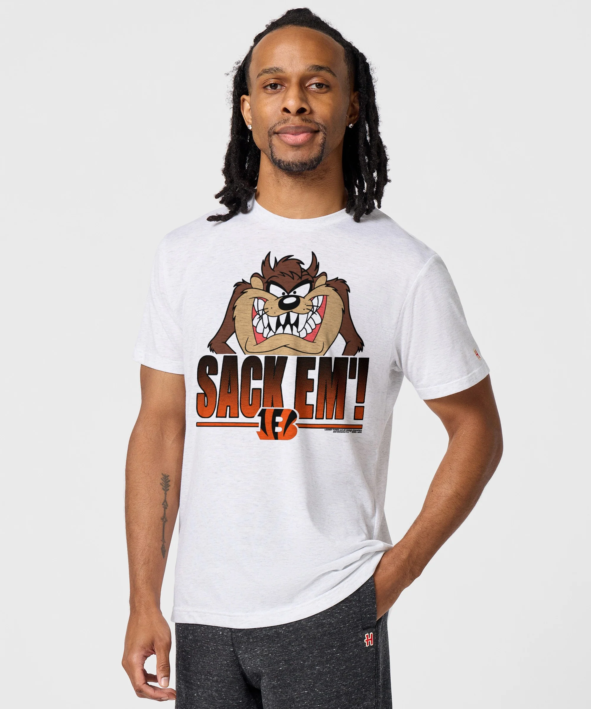 Looney Tunes Taz Sack Em' x Cincinnati Bengals - Image 3