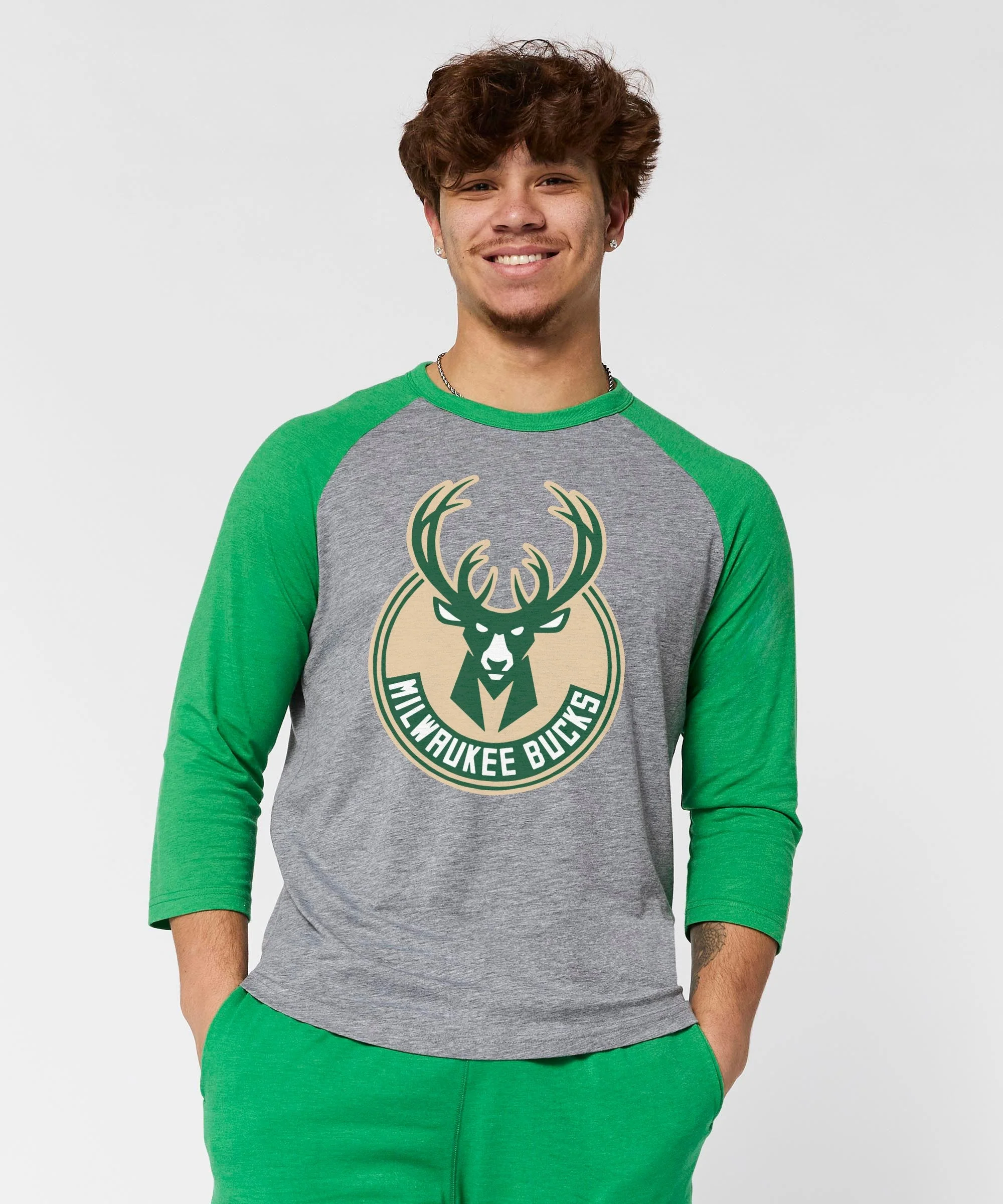Milwaukee Bucks Logo Raglan - Image 3