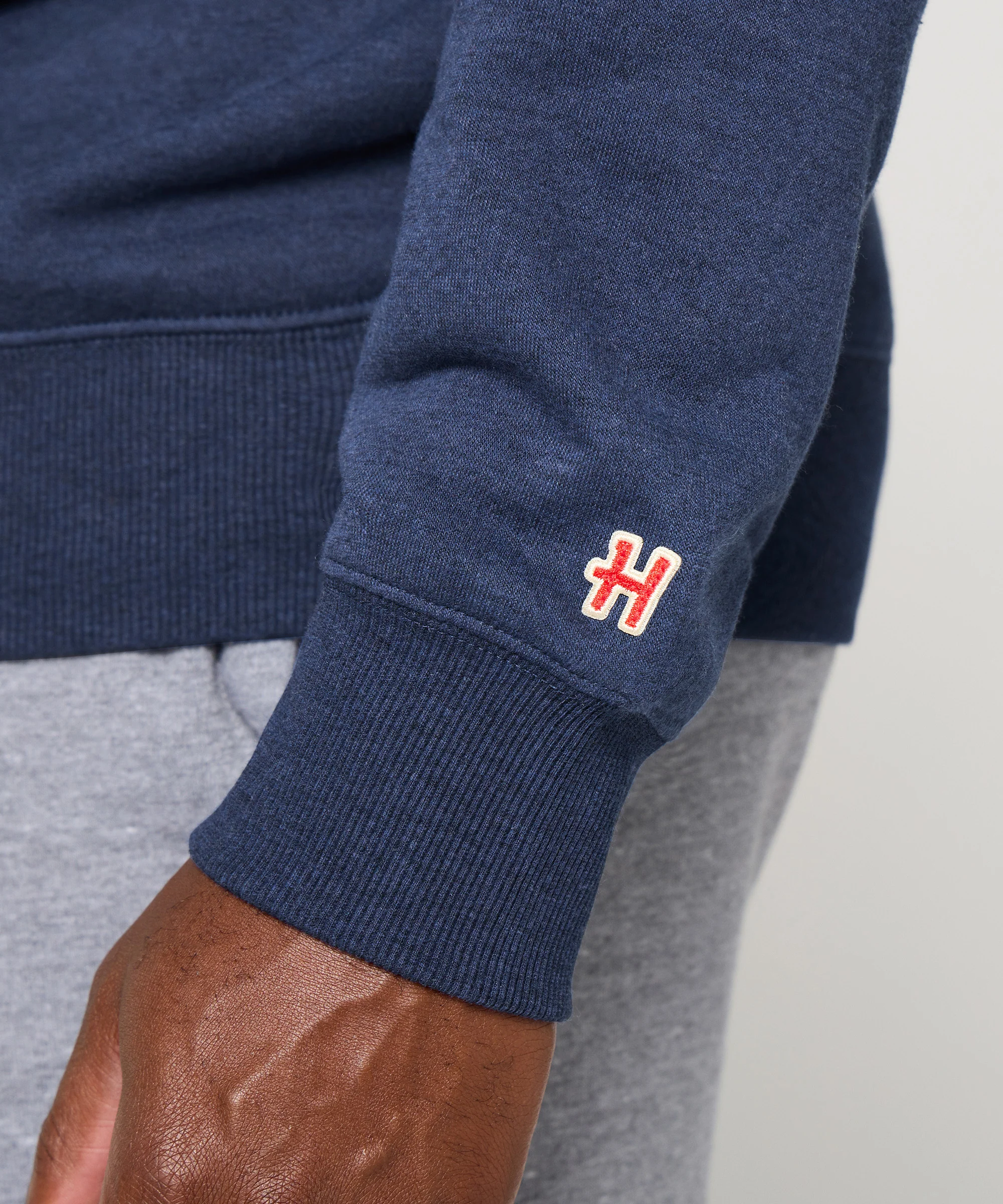 New York Yankees Cap Logo '68 Crewneck - Image 10