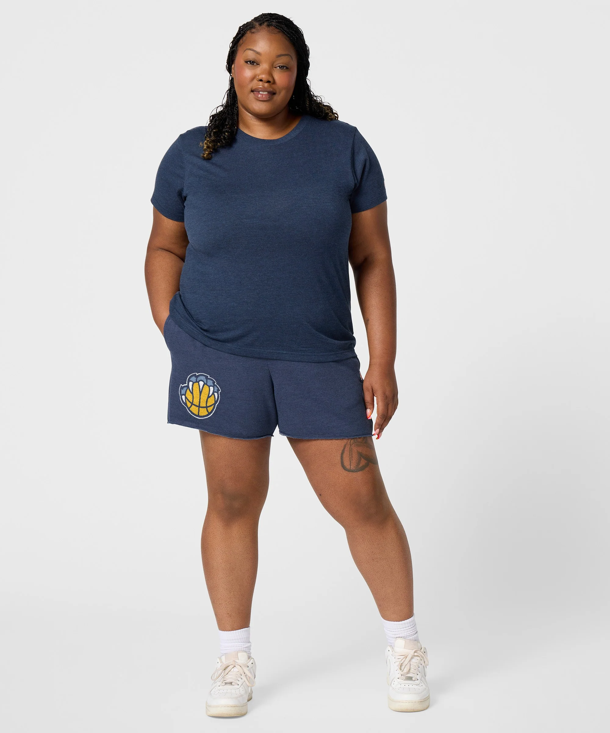 Women's Memphis Grizzlies Alt Logo Sweat Shorts - Image 5